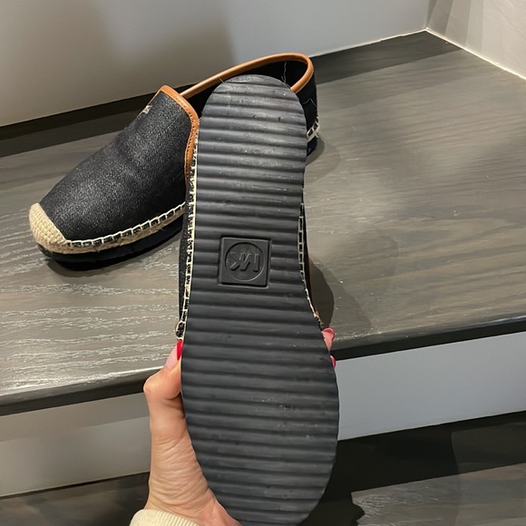 Michael Kors denim slide on shoes. - Picture 5 of 5